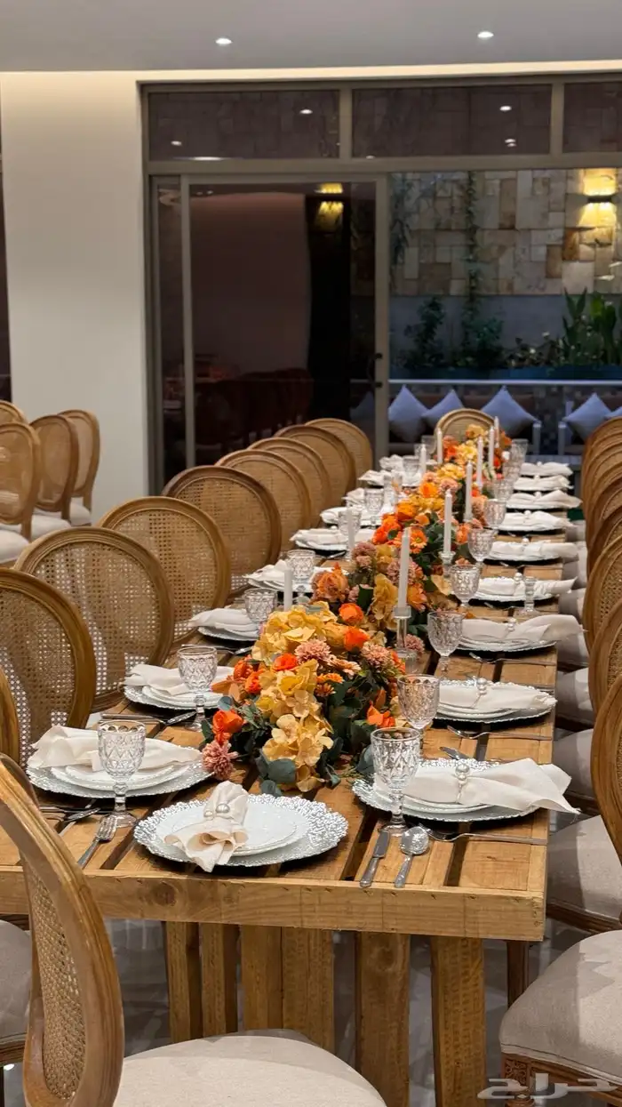 تنسيق طاولات الطعام وكراسي حفلات 13