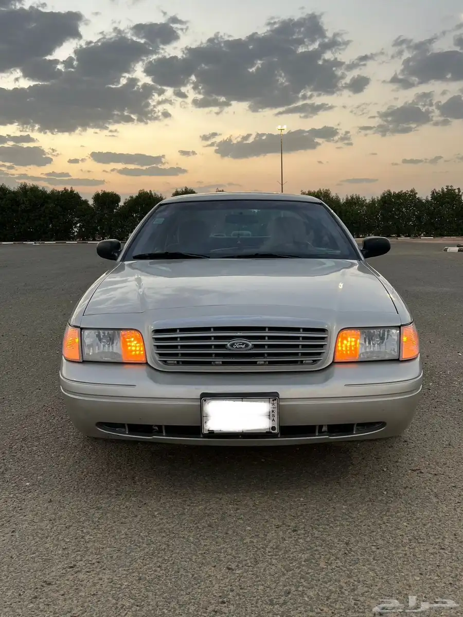 فورد 2010 23
