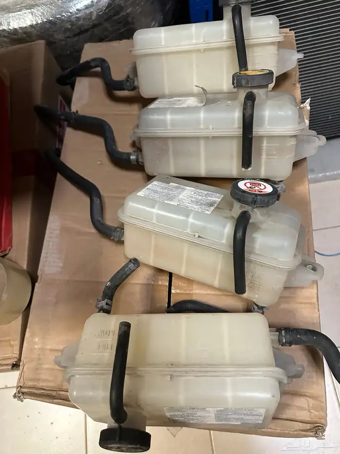 قربة ماء رديتر لكزس 460 وارد اليابان 2