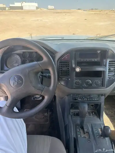 باجيرو 2004 2
