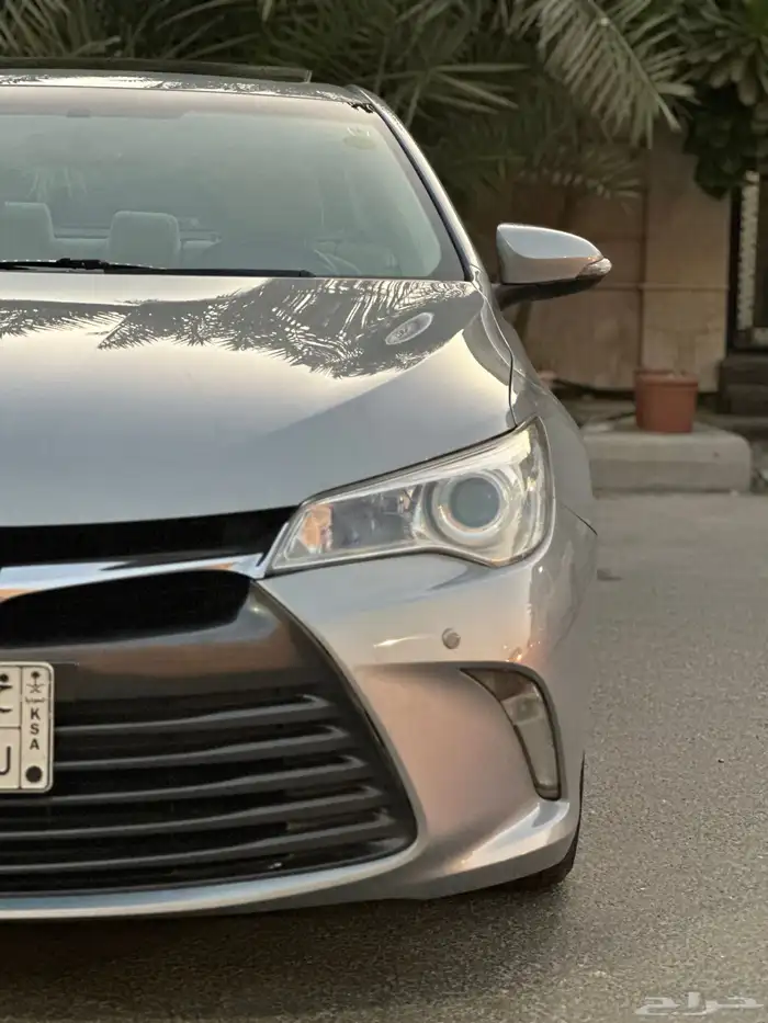 ((تم البيع )) كامري GLX مخزن ماشي 84 الف 2