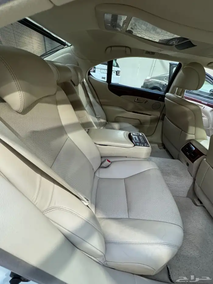 لكزس LS460 2011 لارج .. نظيف 16