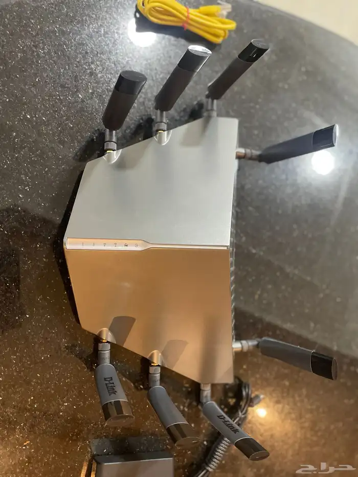 راوتر جهاز مقوي انترنت قيمنق D-Link Ac5300 بسعر ممتاز جدا 1