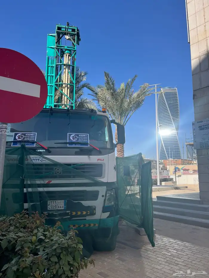 حفر ابار ارتوازية تنفيذ مشريع حكومية تنزيل غطاس تركيب كيسي 1