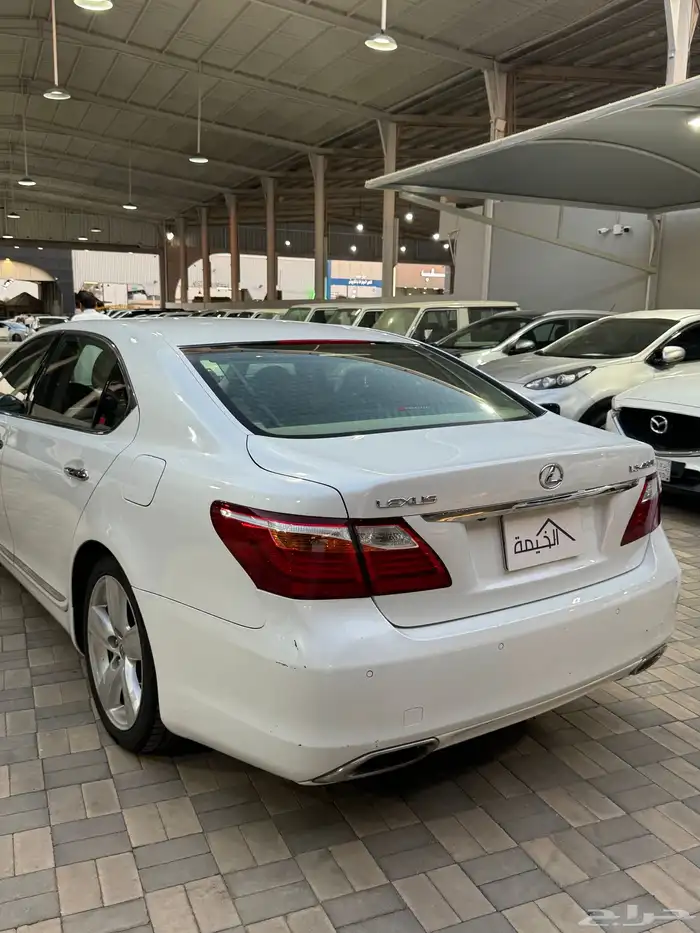 لكزس LS460 2011 لارج .. نظيف 10