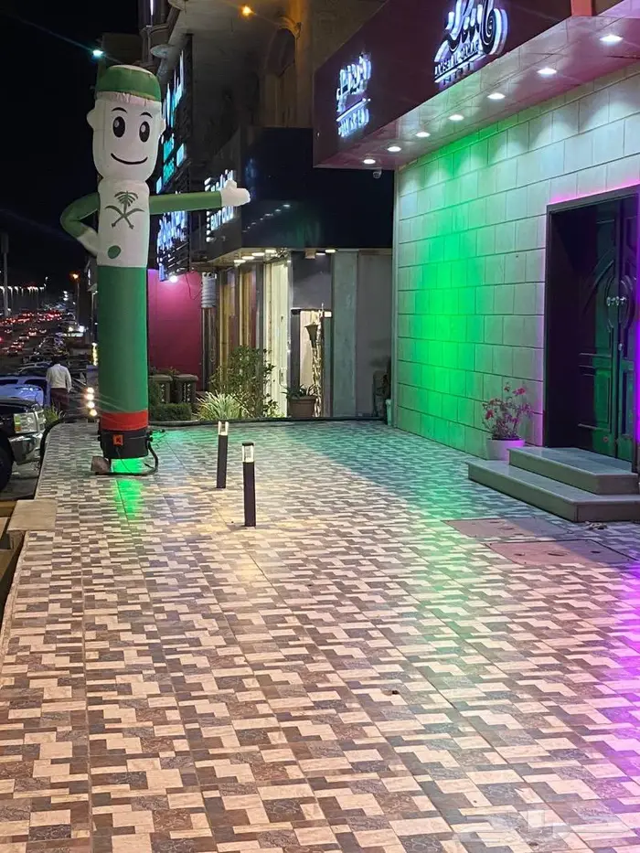 ليزرات بالونات ترحيبيه افتتاح الحلات حفلات 4