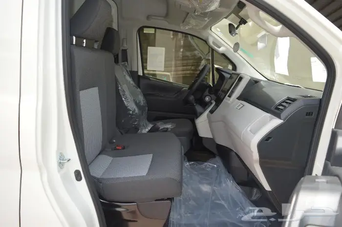 تويوتا باص هايس 2025 بضاعة بنزين سقف مرتفع عبداللطيف 6