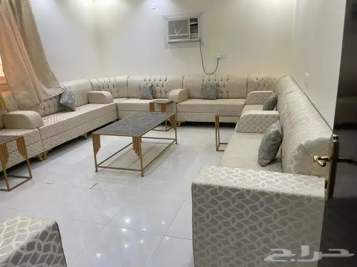 كنب معا الطاولات 4