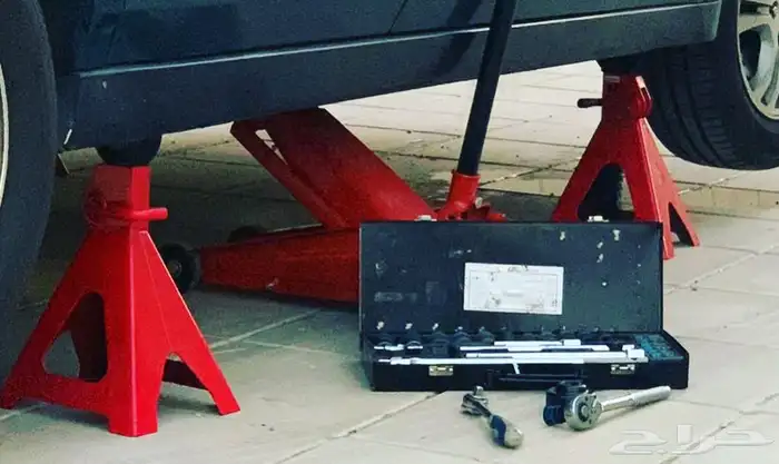 ورشة متنقله ميكانيكي ( امريكي- ياباني ) 2