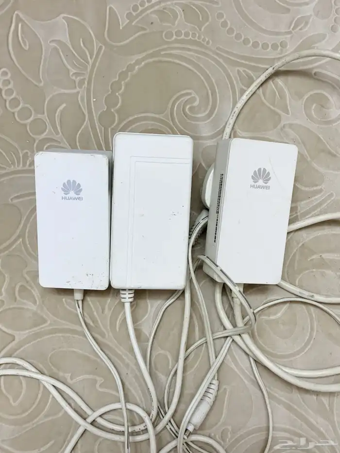 راوتر STC مع إثنين مقوي شبكة STC 2