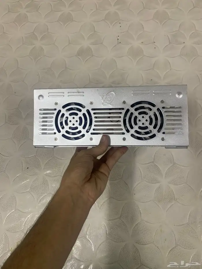 أغراض للتبديل او للبيع طبعت فواتير ودباسة كهربائية ومكبر صوت 31