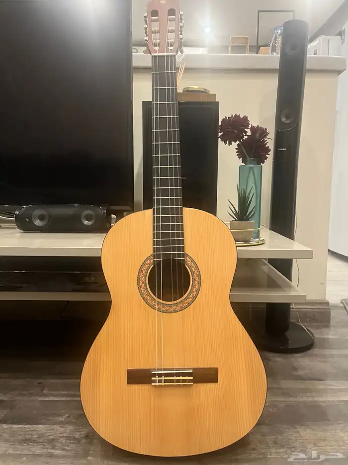 للبيع قيتار ياماها 0