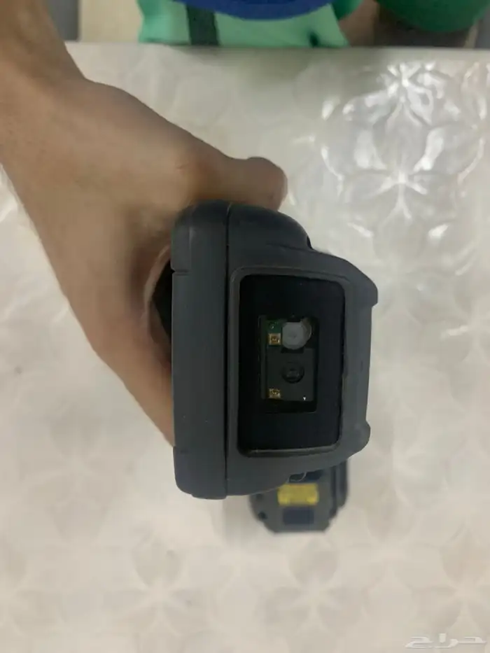 أغراض للتبديل او للبيع طبعت فواتير ودباسة كهربائية ومكبر صوت 21