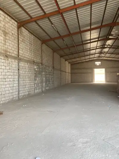 مستودعات 28