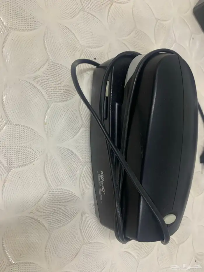 أغراض للتبديل او للبيع طبعت فواتير ودباسة كهربائية ومكبر صوت 13