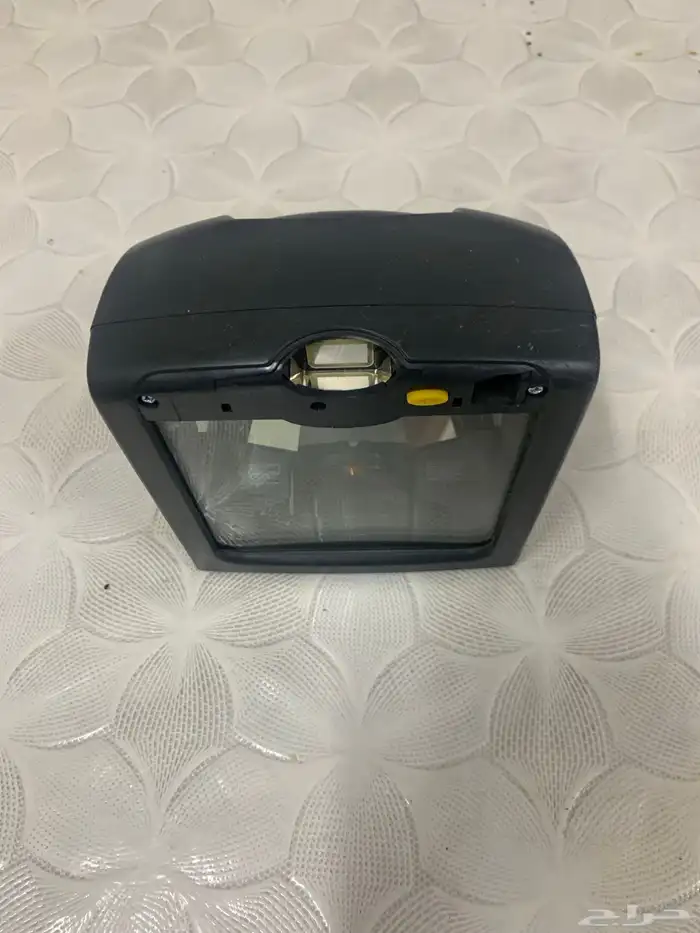 أغراض للتبديل او للبيع طبعت فواتير ودباسة كهربائية ومكبر صوت 16