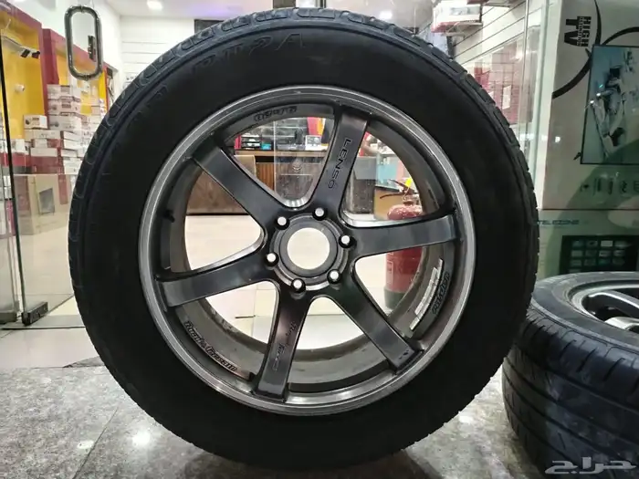 جنوط لينزو 4