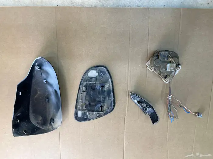 مراية كورولا يسار 2014-2018 اشارة مع ماطور المراية مع غطاء 1