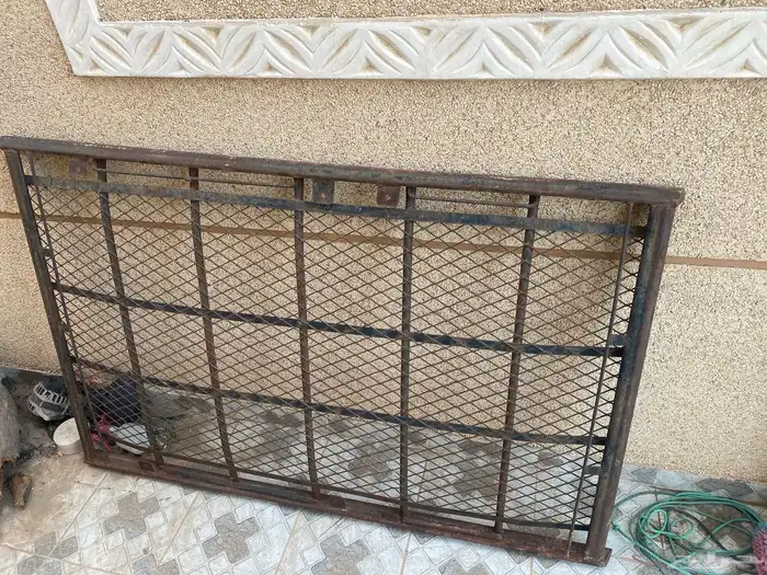 سلة عفش جيب برادو 0