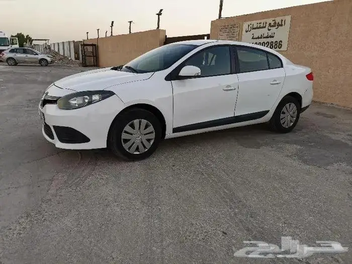 للبيع رينو فلوانس جير عادي موديل 2015 2