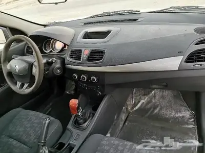للبيع رينو فلوانس جير عادي موديل 2015 16