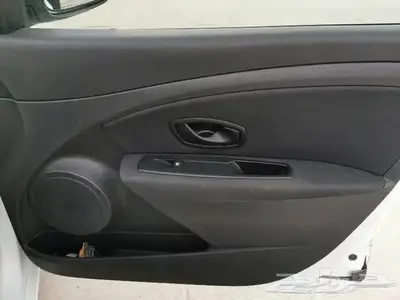 للبيع رينو فلوانس جير عادي موديل 2015 23