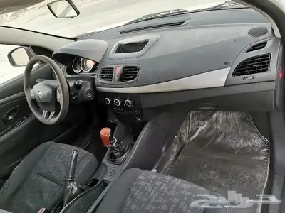 للبيع رينو فلوانس جير عادي موديل 2015 25