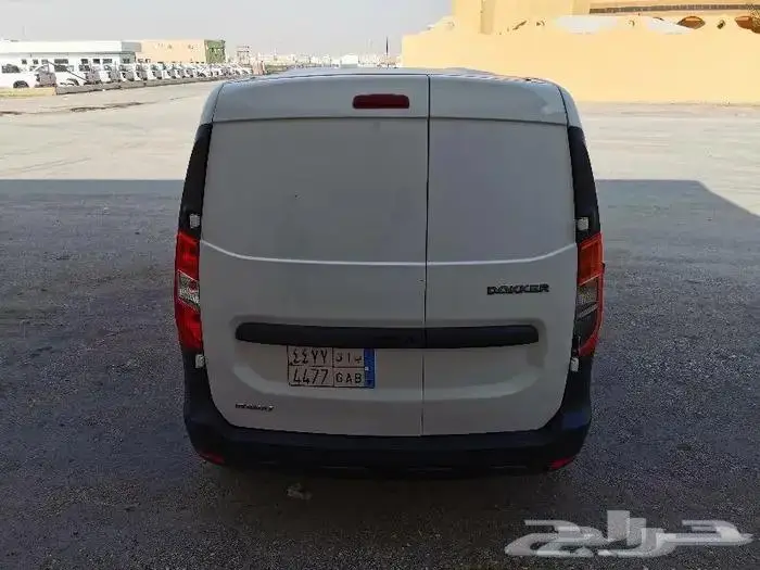 للبيع رينو دوكر موديل 2016 12