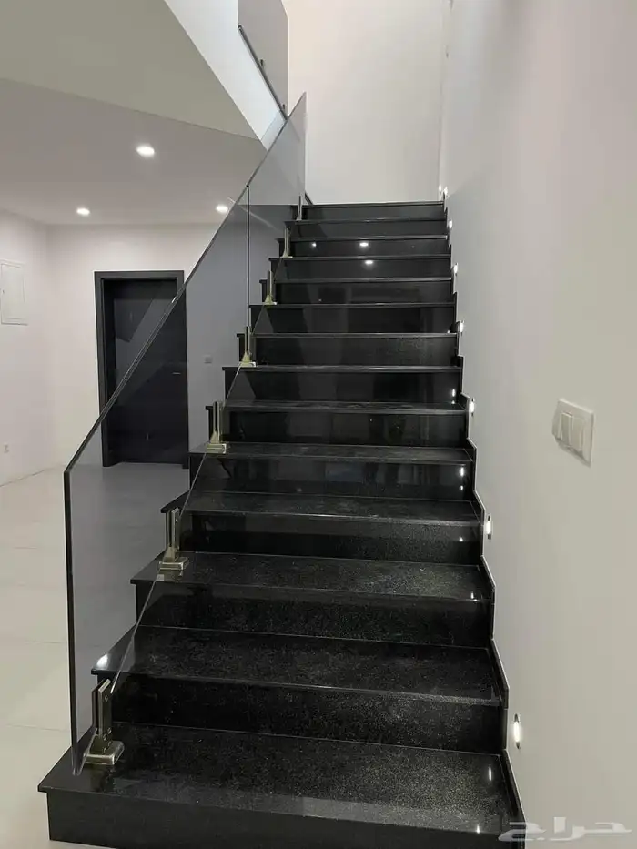 زجاج سيكوريت 20