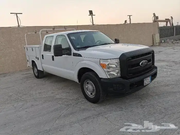 للبيع فورد F350 غمارتين 2011 بدون دبل 9