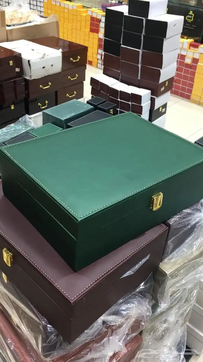 علبة هدية فاخرة من الجلد 21