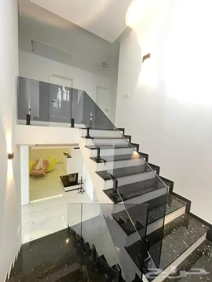 زجاج سيكوريت 21