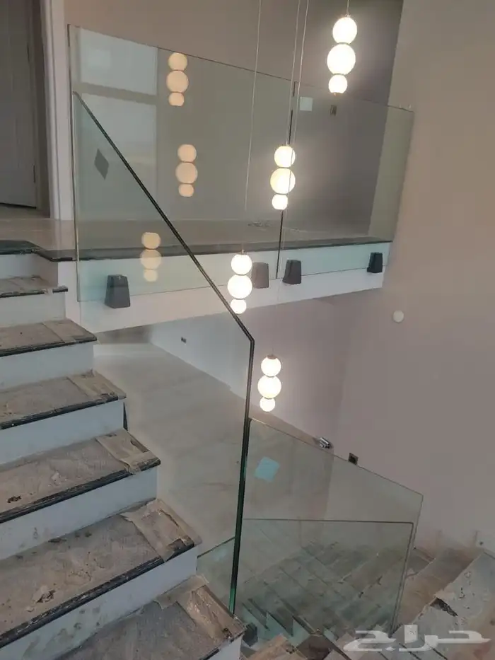 زجاج سيكوريت 12