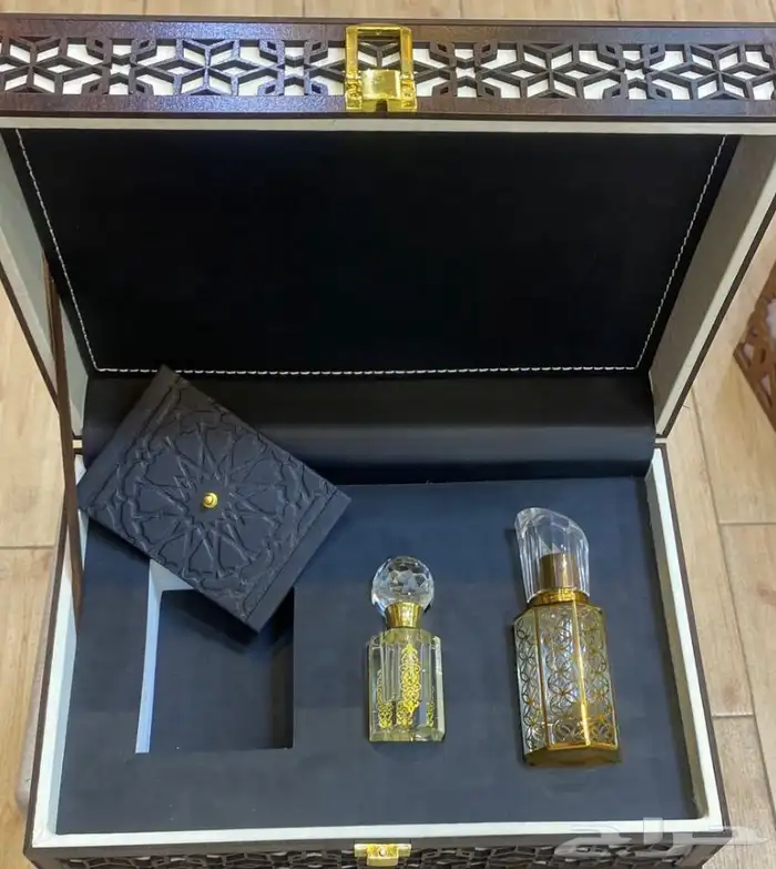 علبة هدية فاخرة من الجلد 8