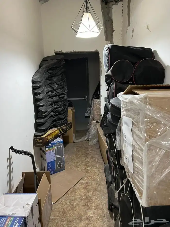 عاجل عاجل عاجل محل للتقبيل على طريق سعود بن فيصل 5