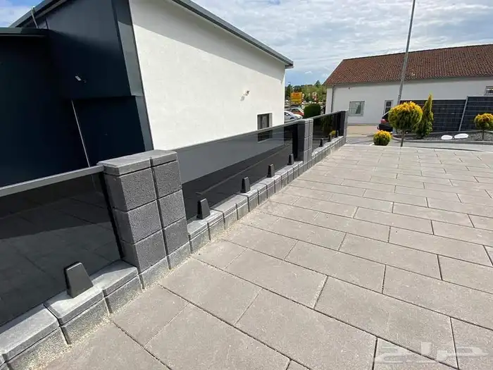 زجاج سيكوريت 10