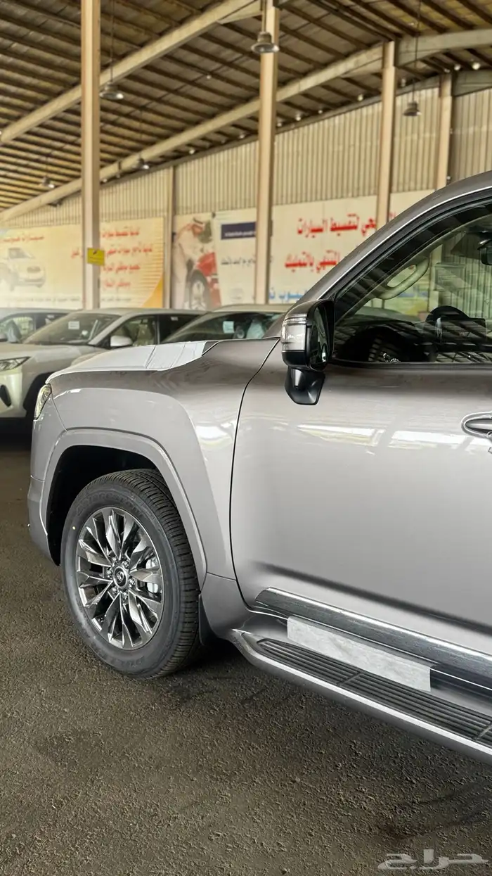 تويوتا لاندكروزر GXR L4 ديزل 2024 اصفار بطاقة سعودي 3