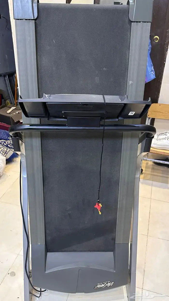 سير رياضي للبيع بسعر مغري ومخفض عطلان قطعه وحده ببيع 1