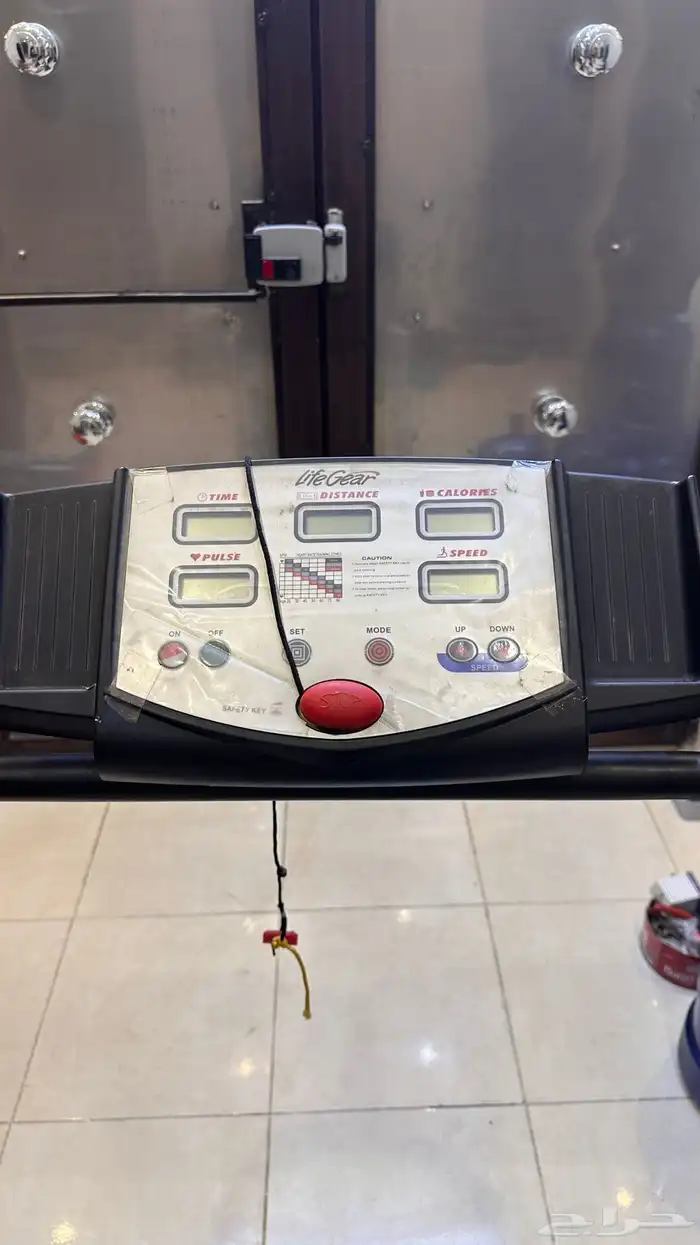 سير رياضي للبيع بسعر مغري ومخفض عطلان قطعه وحده ببيع 4