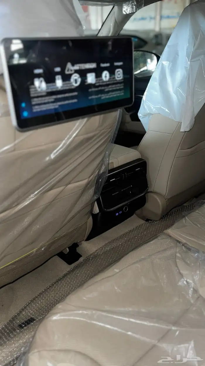 تويوتا لاندكروزر GXR L4 ديزل 2024 اصفار بطاقة سعودي 8