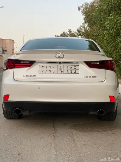 للبيع لكزس is350 11