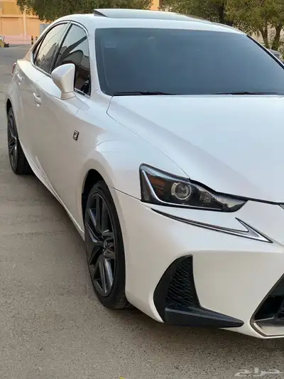 للبيع لكزس is350 7