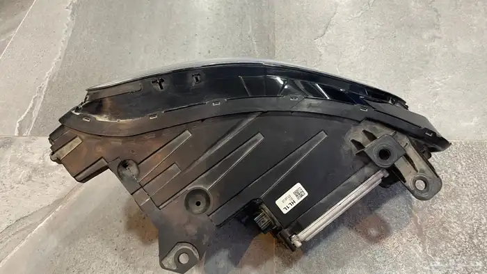 اسطبات جينسس g70 2022 2024 11