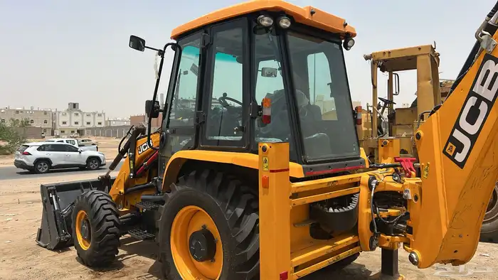 حفار عرجا جي سي بي 2024 سائق هندي رخصة تيو في إقامته 2