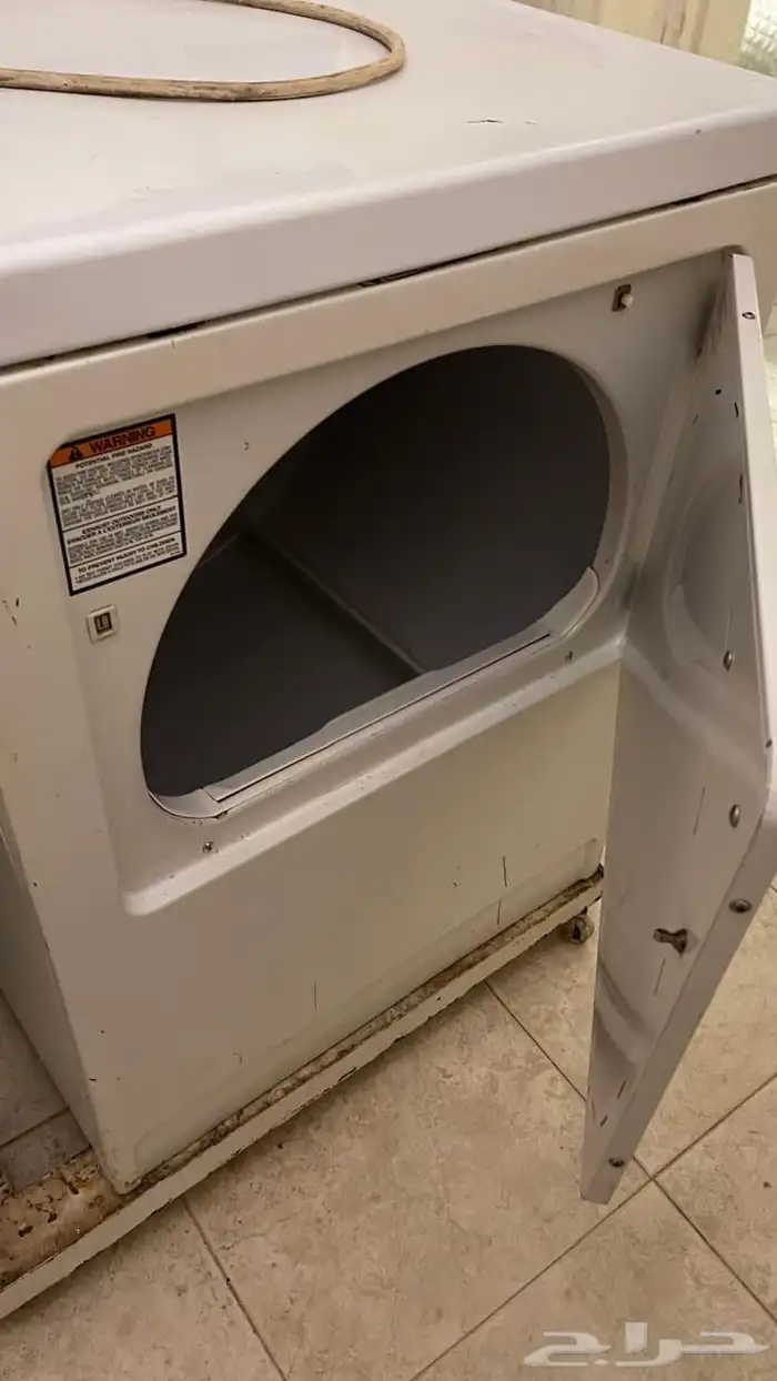 1- غسالة هتاشي 15 كيلو تنشيف 75  2- مجفف 100  نوع أدميرال 2