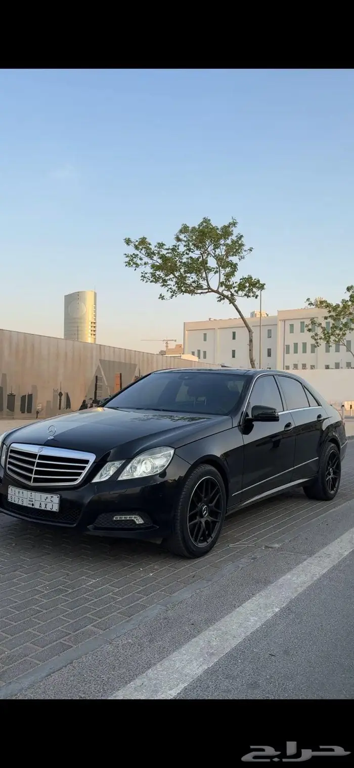 مرسيدس E300 موديل2010 مشروطه للبيع 0