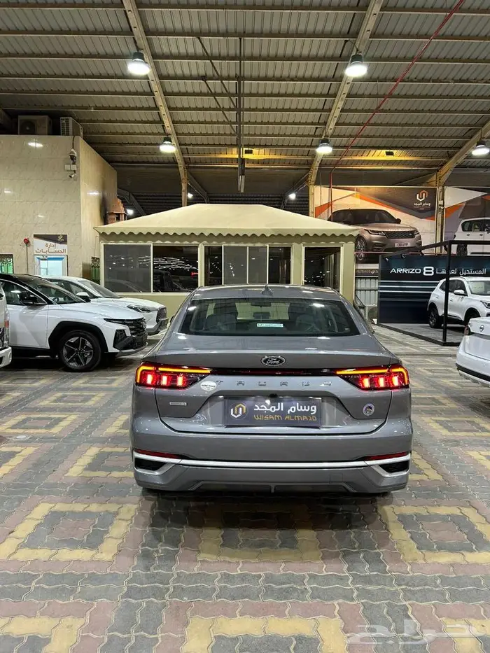 عرض خاص - فورد تورس إمبيانتى 2025 سعودى توكيلات الجزيرة . 5