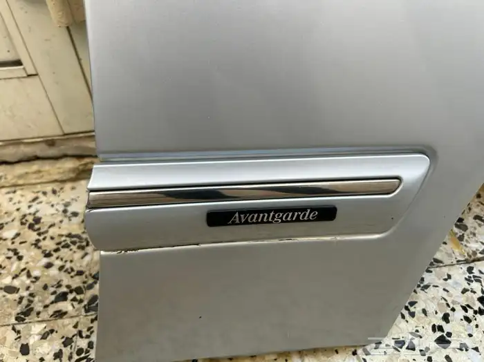 للبيع رفارف اماميه مرسيديس ابوعيون 2001 1