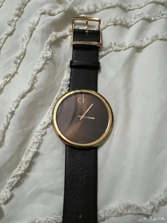 ساعه كلفن كلاين نسائيه نظيفه جدا 7