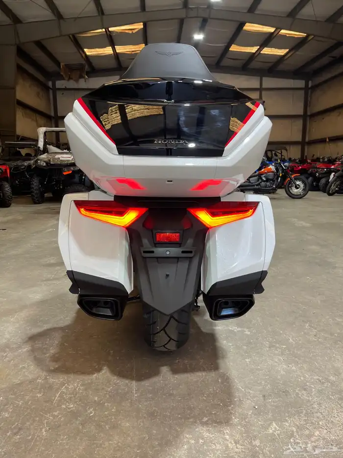 HONDA GOLDWING 2024 1